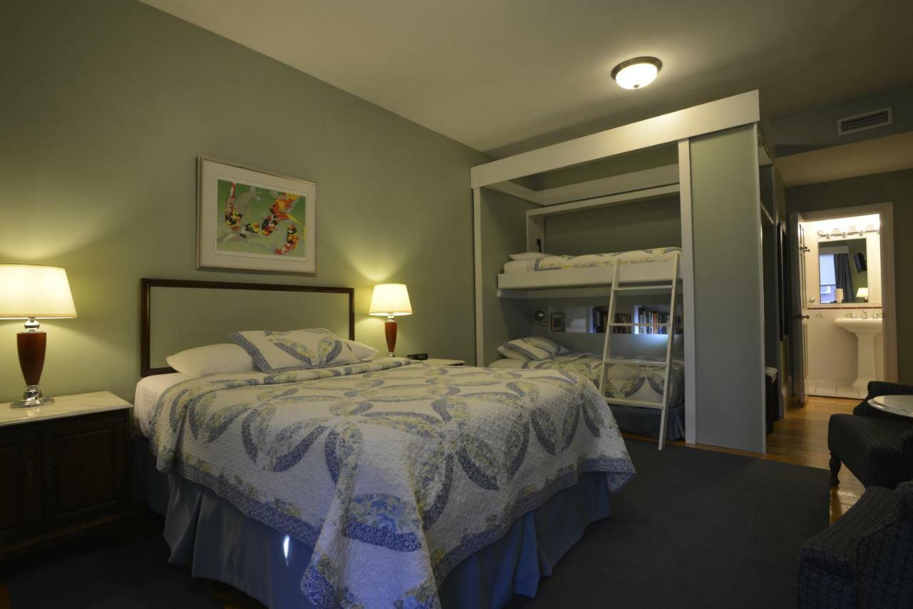 Tempat Tidur & Sarapan Irving House At Harvard Cambridge